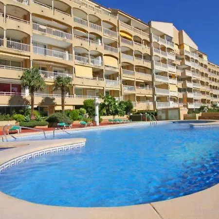 Sleeps 3 Pool Air Con Wifi T792131 * Calp