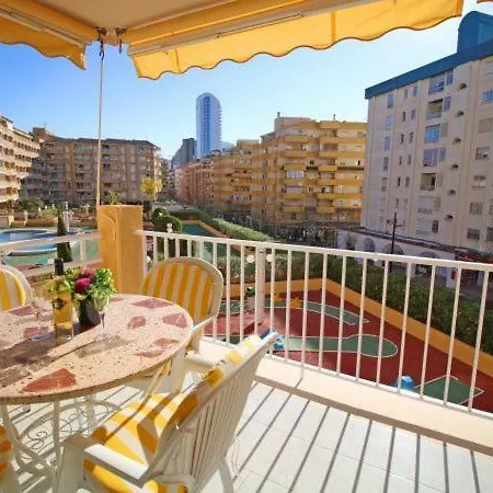 Appartement Sleeps 3 Pool Air Con Wifi T792131 *